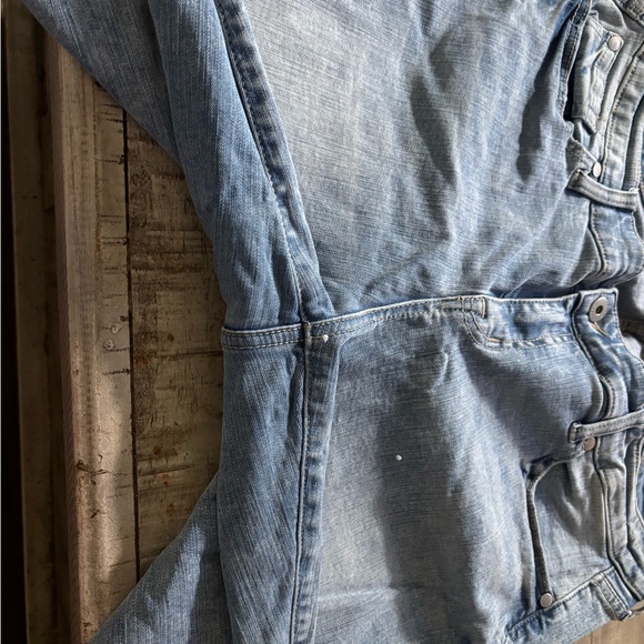 Light Blue Relaxed Distressed Jeans - Picture 3 of 4